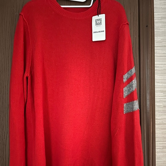 Zadig & Voltaire red cashmere sweater has a 498.00 price tag. - Picture 1 of 11